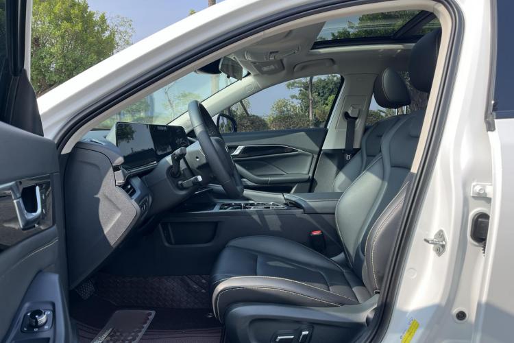 奔腾B70 2024款 龙腾版 1.5T 领跃型中控内饰19