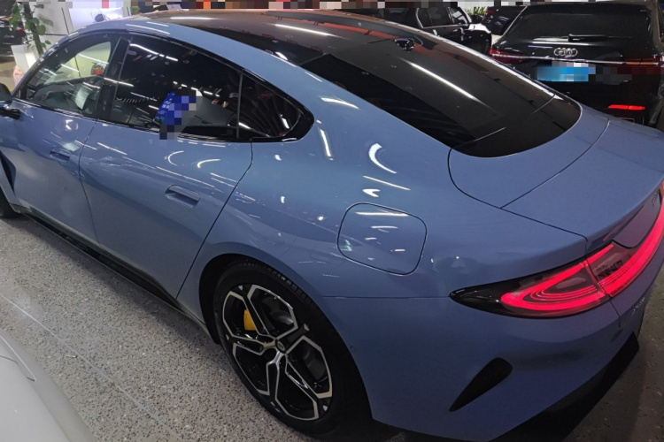 小米汽车 小米SU7 2024款 四驱超长续航高阶智驾Max版车身外观4