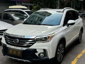 广汽传祺 传祺GS4 2017款 235T 自动两驱豪华智联版