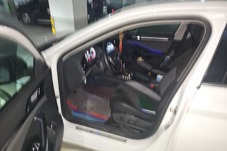 大众 速腾 2019款 280TSI DSG豪华型 国V中控内饰20