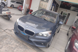 宝马2系旅行车(进口) 2015款 218i 领先型