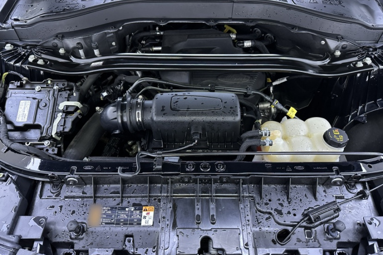 福特 探险者 2020款 EcoBoost 285 后驱风尚版 6座局部细节24