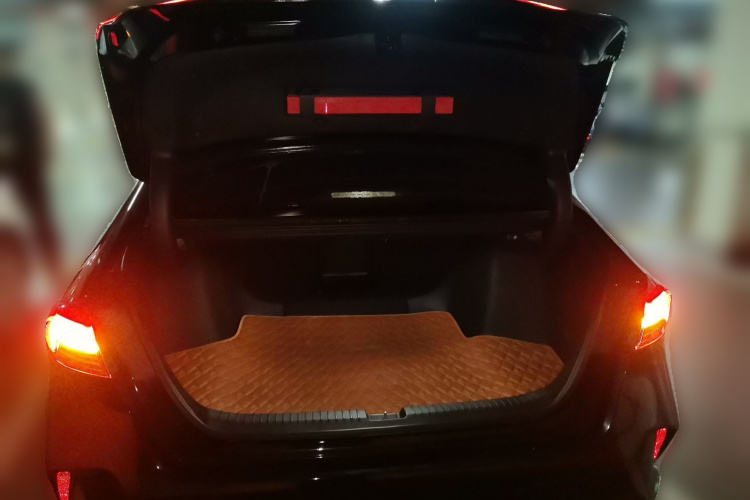 本田 英仕派 2024款 260TURBO 精英版中控内饰23