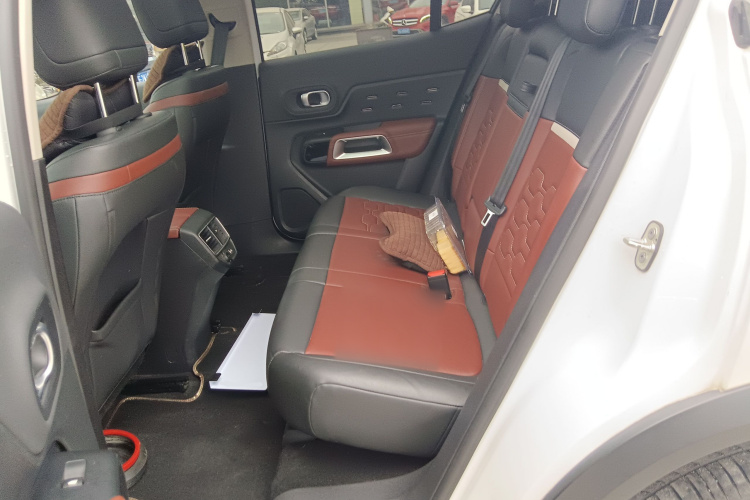 雪铁龙 天逸 C5 AIRCROSS 2020款 400THP 尊享型中控内饰21