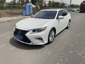 雷克萨斯ES 2015款 200 精英版