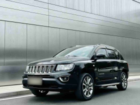Jeep 指南者(进口) 2014款 改款 2.4L 四驱豪华导航版