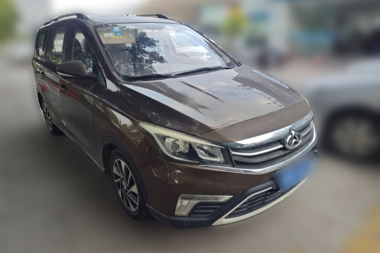 长安欧尚A800 2017款 1.6L 手动标准型车身外观3