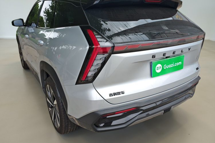 吉利汽车 博越L 2023款 2.0TD DCT旗舰型车身外观5