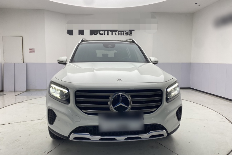 奔驰GLB 2024款 GLB 200 动感型车身外观6005