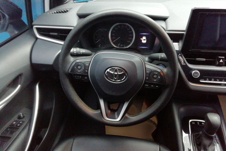 丰田 雷凌 2022款 双擎 1.8H E-CVT领先版中控内饰13