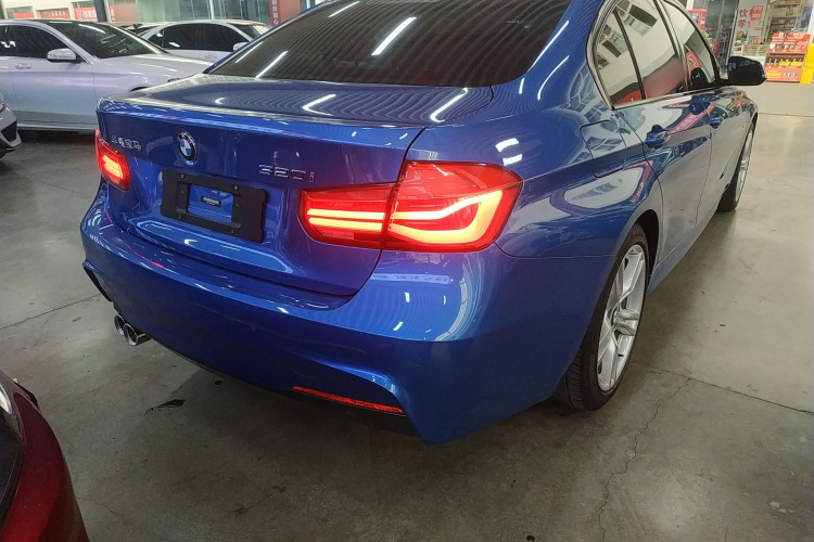 宝马3系 2019款 320i M运动套装车身外观6006