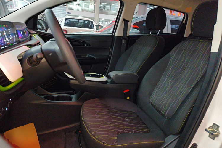 长安欧尚 奔奔E-Star 2020款 心悦版 三元锂中控内饰19