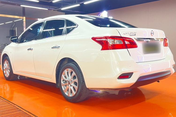 日产 轩逸 2022款 经典 1.6XE CVT舒适版车身外观6002