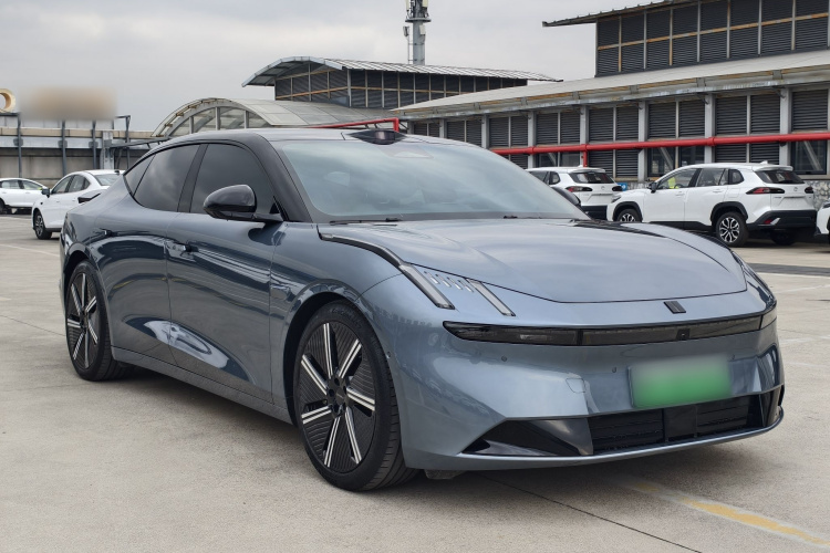 领克Z10 2024款 95kWh 806km后驱智驾Max车身外观6002