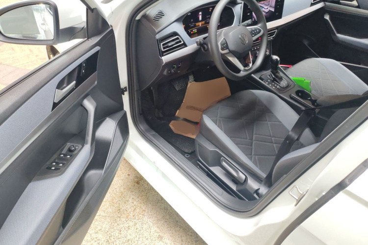 大众 朗逸 2023款 1.5L 自动得逸版中控内饰7003