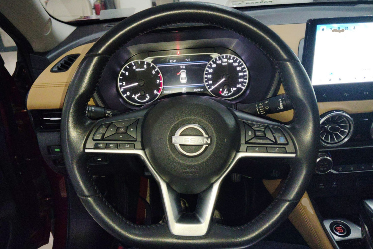 日产 轩逸 2023款 1.6L CVT智驾版中控内饰13