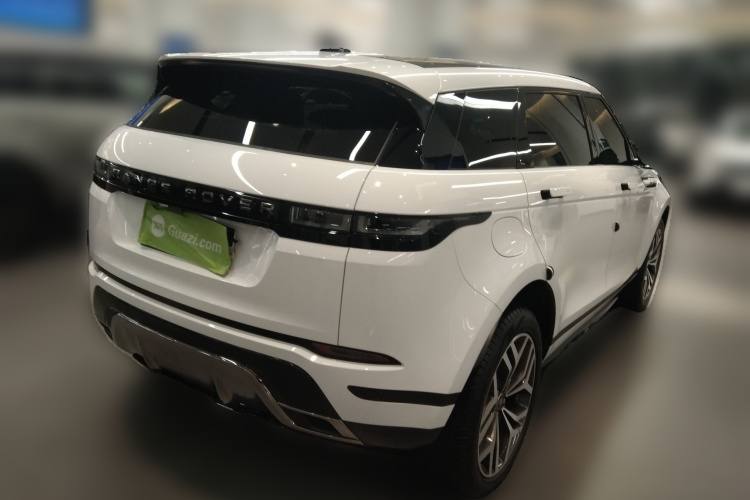 路虎 揽胜极光 2023款 极光L 249PS 豪华版车身外观7