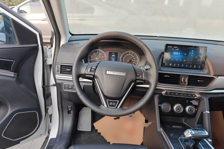 哈弗H6 2021款 运动版 1.5T 自动精英智联型 六边形格栅中控内饰13