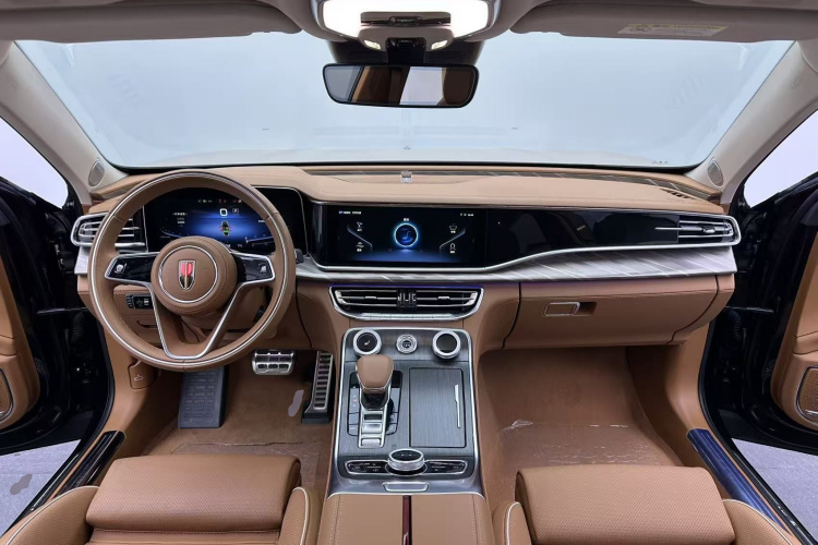 红旗H9 2022款 2.0T 智联旗享版中控内饰12