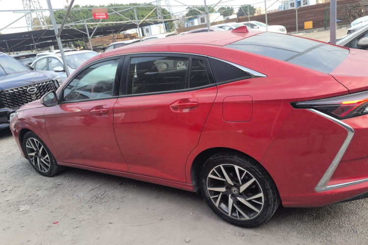 东风风神 奕炫 2020款 230T 自动炫目版车身外观6003