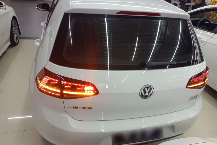 大众 高尔夫 2017款 230TSI 自动舒适百万辆纪念版车身外观6004