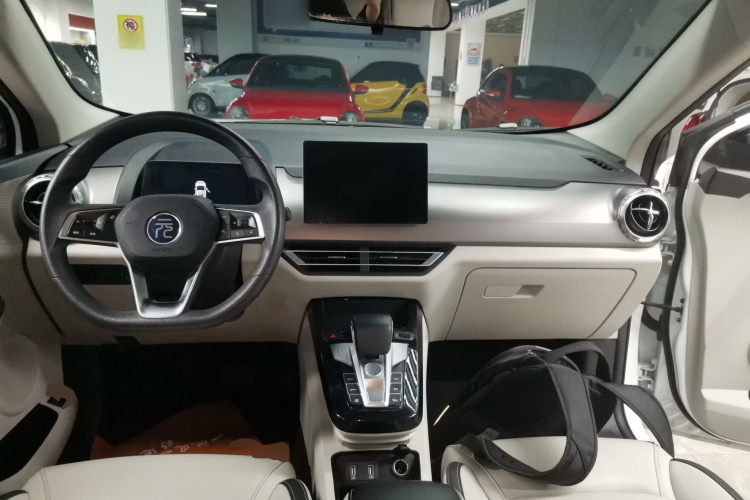 比亚迪 元Pro 2021款 一生一世版中控内饰7002