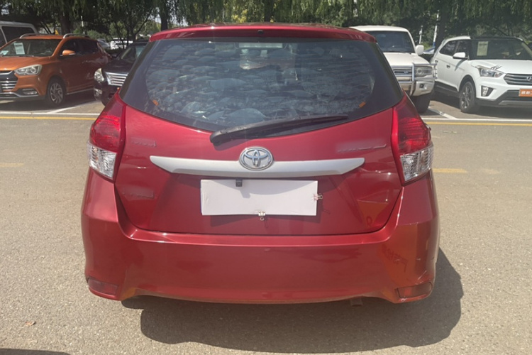 丰田 YARiS L 致炫 2015款 1.5E 自动魅动版车身外观6004