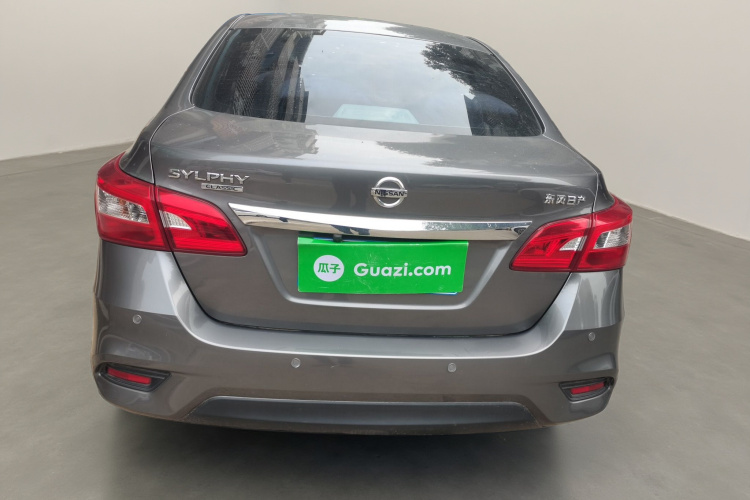 日产 轩逸 2021款 经典 1.6XE CVT舒适版车身外观6