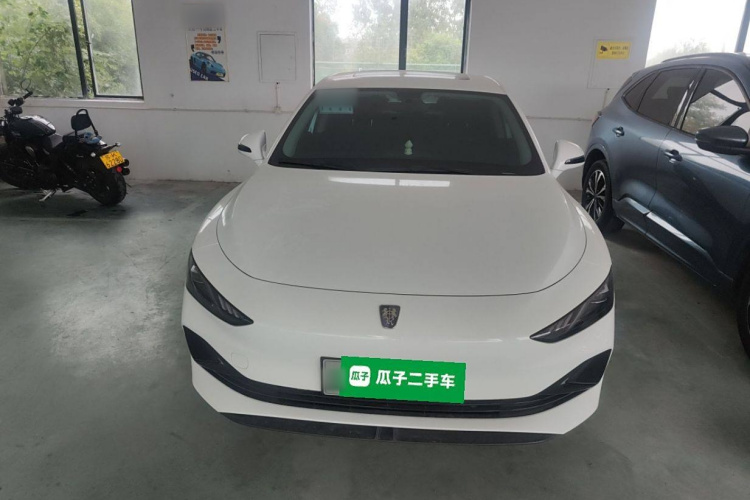 荣威D7 2023款 DMH 125km 超越版车身外观2