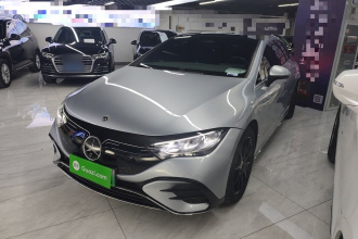 奔驰EQE 2022款 350 先锋版