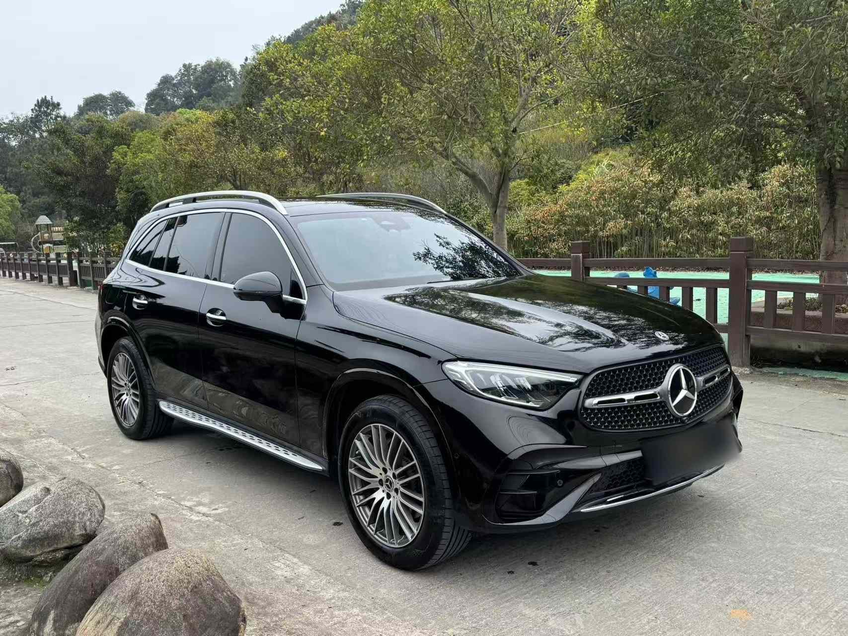 奔驰GLC 2024款 改款 GLC 300 L 4MATIC 动感型 5座(3)