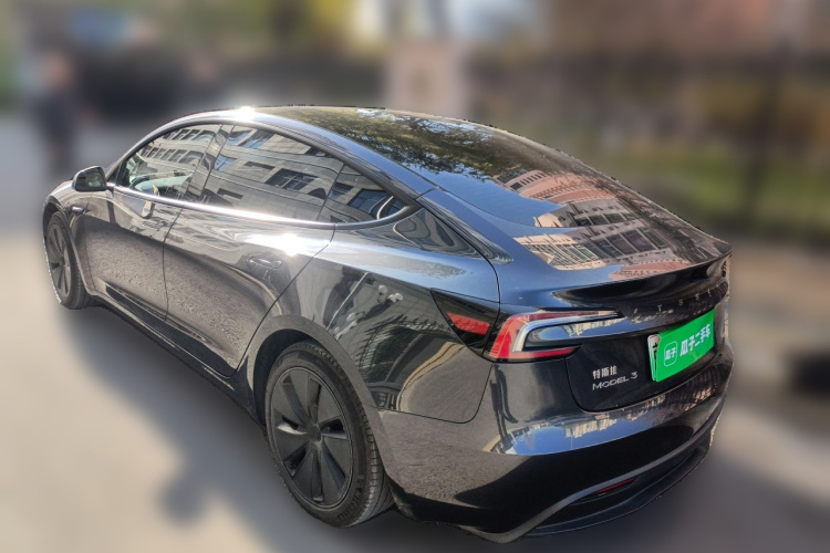 特斯拉 Model 3 2023款 后轮驱动版车身外观6003
