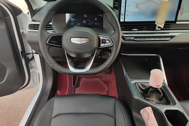 吉利汽车 帝豪 2026款 第4代 400万纪念款 1.5L 手动超越型中控内饰13