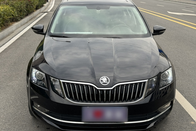 斯柯达 明锐 2018款 TSI230 DSG豪华版车身外观6005