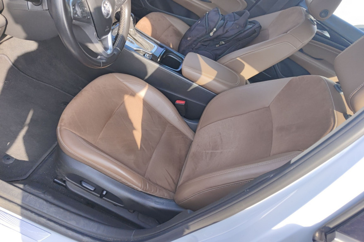 别克 君威 2019款 20T 精英型 国VI局部细节19