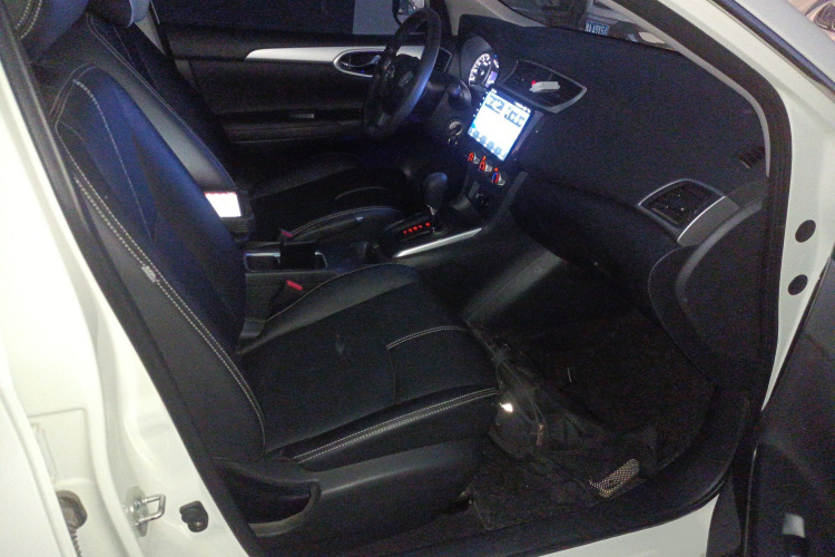 日产 轩逸 2022款 经典 1.6XE CVT舒适版局部细节41