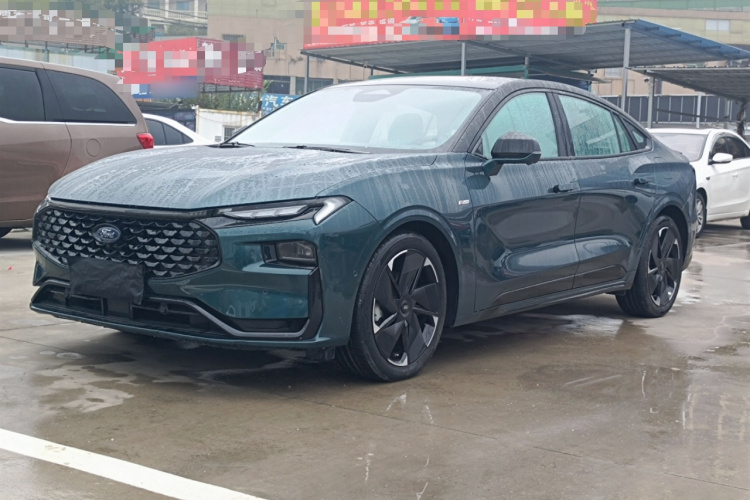 福特 蒙迪欧 2023款 1.5T E-混动 ST-Line车身外观1
