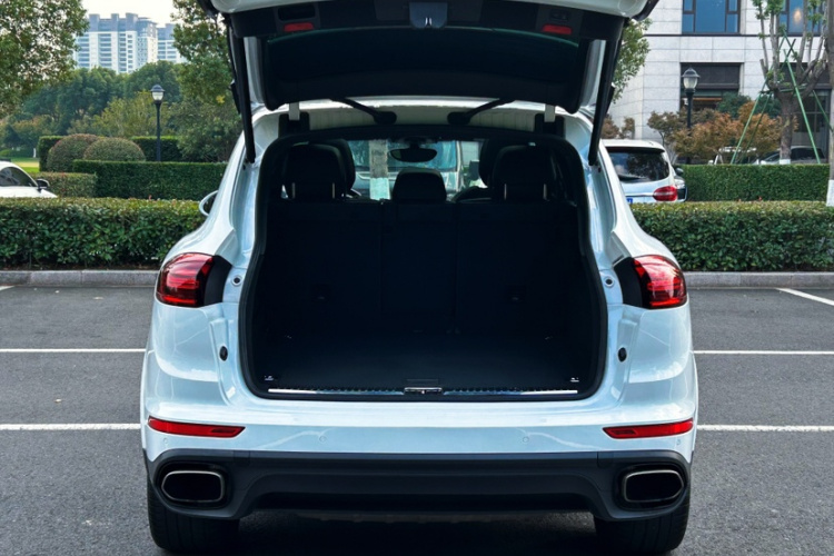 保时捷 2016款 Cayenne Platinum Edition 3.0T局部细节23