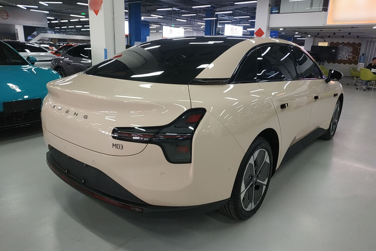小鹏MONA M03 2025款 620 超长续航 Plus车身外观7