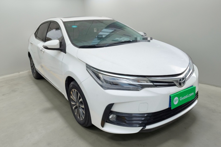 丰田 卡罗拉 2018款 1.2T S-CVT GL-i智辉版车身外观3