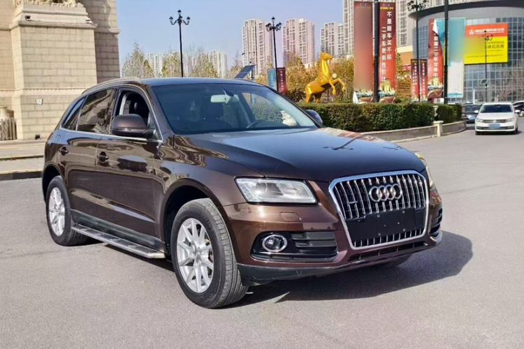 奥迪Q5 2015款 40 TFSI 进取型车身外观6008