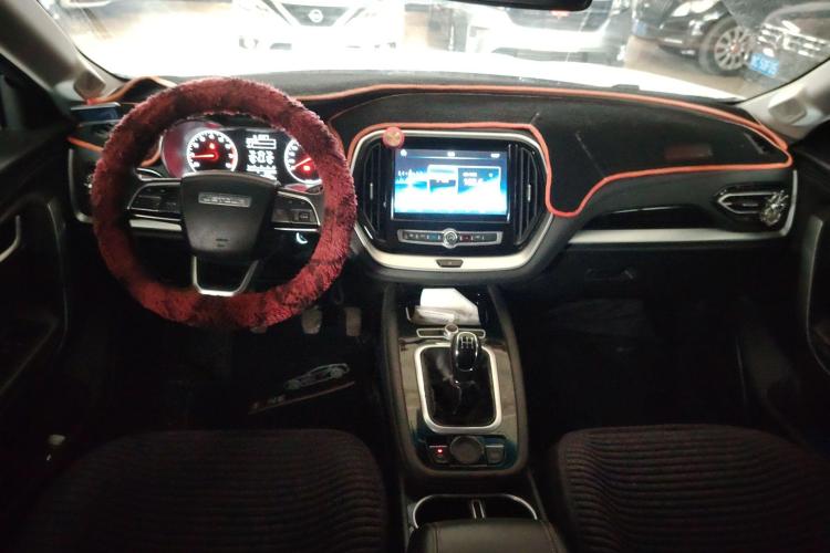 捷途X70 2018款 1.5T 手动畅行版中控内饰12