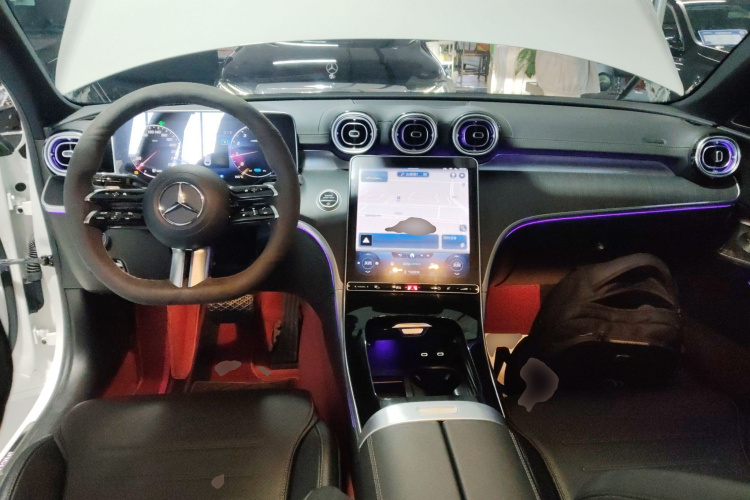 奔驰C级 2022款 C 260 L 皓夜运动版中控内饰12