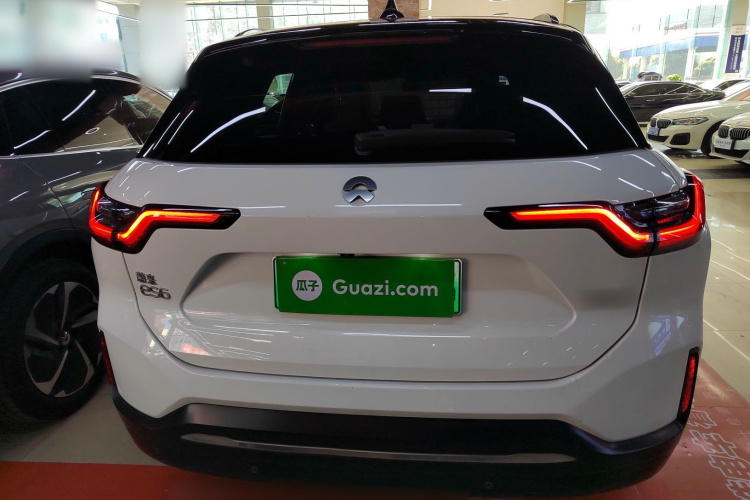 蔚来ES6 2020款 455KM 运动版车身外观6