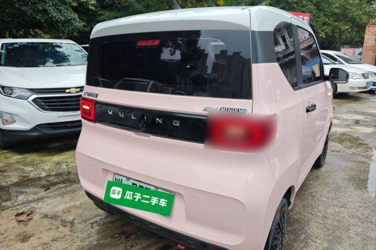 五菱汽车 宏光MINIEV 2022款 马卡龙臻享款 三元锂车身外观7