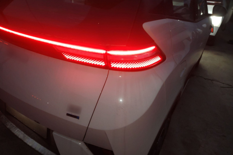 比亚迪 海鸥 2025款 305km 活力版车身外观9