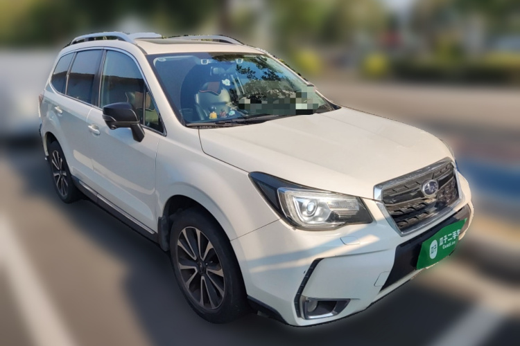 斯巴鲁 森林人 2018款 2.5i 尊贵导航版EyeSight车身外观3