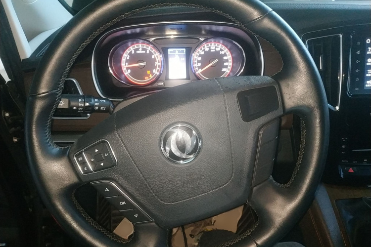 东风风行 风行M7 2021款 1.8T 手动豪华型中控内饰13