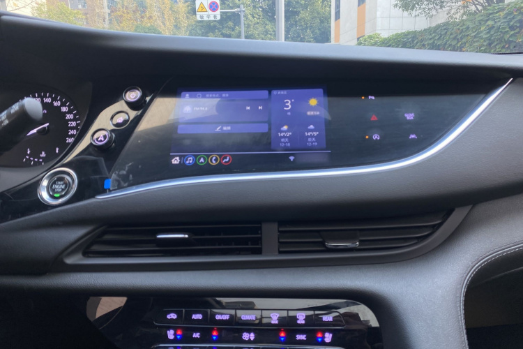 别克 昂科旗 2020款 28T 四驱尊贵型局部细节16