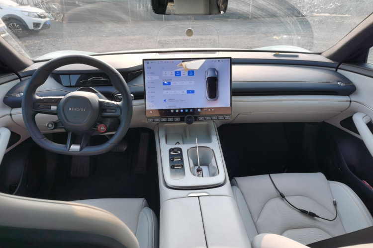 小米汽车 小米SU7 2024款 后驱长续航智驾版中控内饰7002
